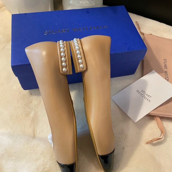 STUART WEITZMAN Women's Pearl Slip On Cap Toe Flats - Picture 3 of 10